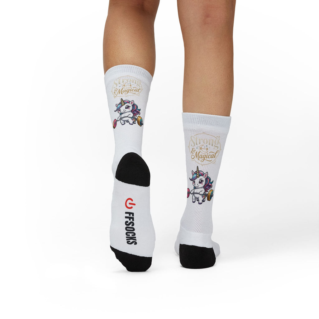 OFFSOCKS "Strong & Magical" Gym Socks | Lustige Unicorn Weightlifting Sportsocken für Fitness & Training